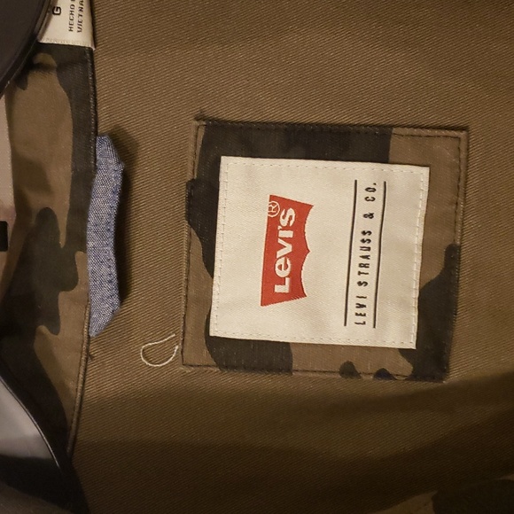 Levis button/zip jacket - Picture 3 of 4